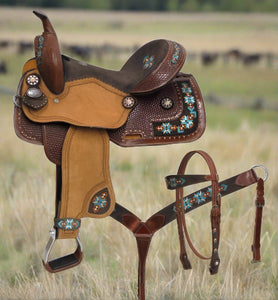 Embroidered Navajo Barrel Saddle Set